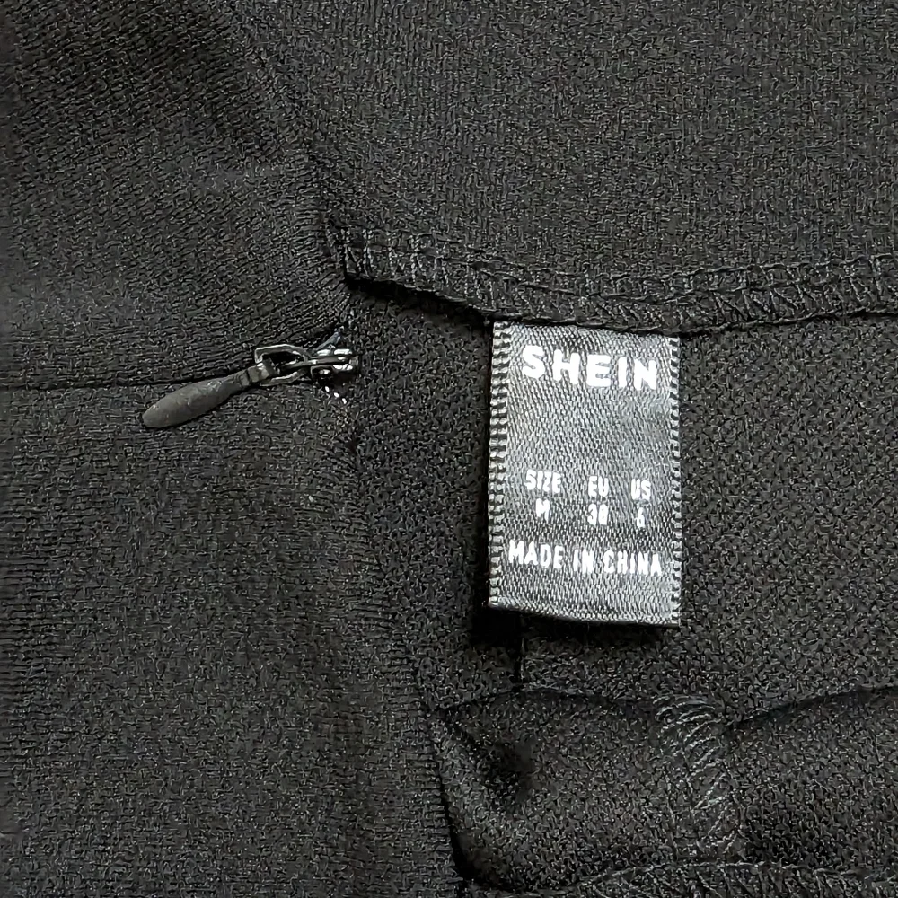 Black high waisted pants/slacks size M - Picture 3 of 6